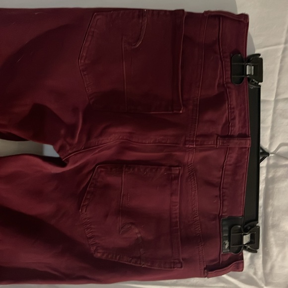 Burgundy/wine color, American Eagle 360 super stretch jegging. - Picture 2 of 5